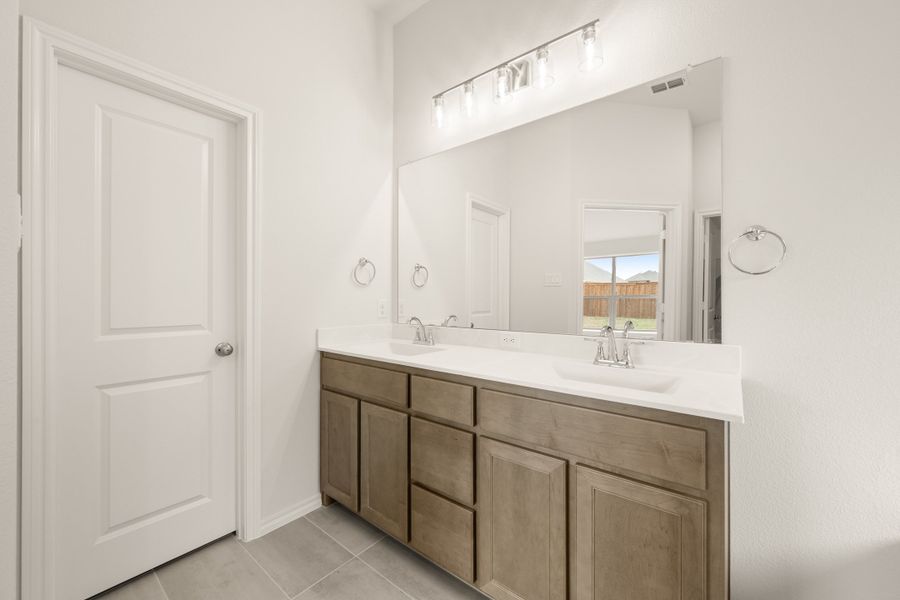 Furnished interior view inside a new home in Silo Mills, Joshua (Image 13).