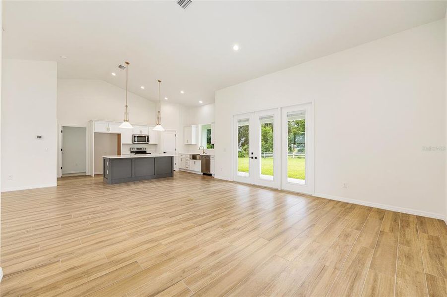 Spacious, unfurnished interior of a new home in Silver Meadows, Silver Springs (Image 48). Spacious, unfurnished interior of a new home in Silver Meadows, Silver Springs (Image 48).
