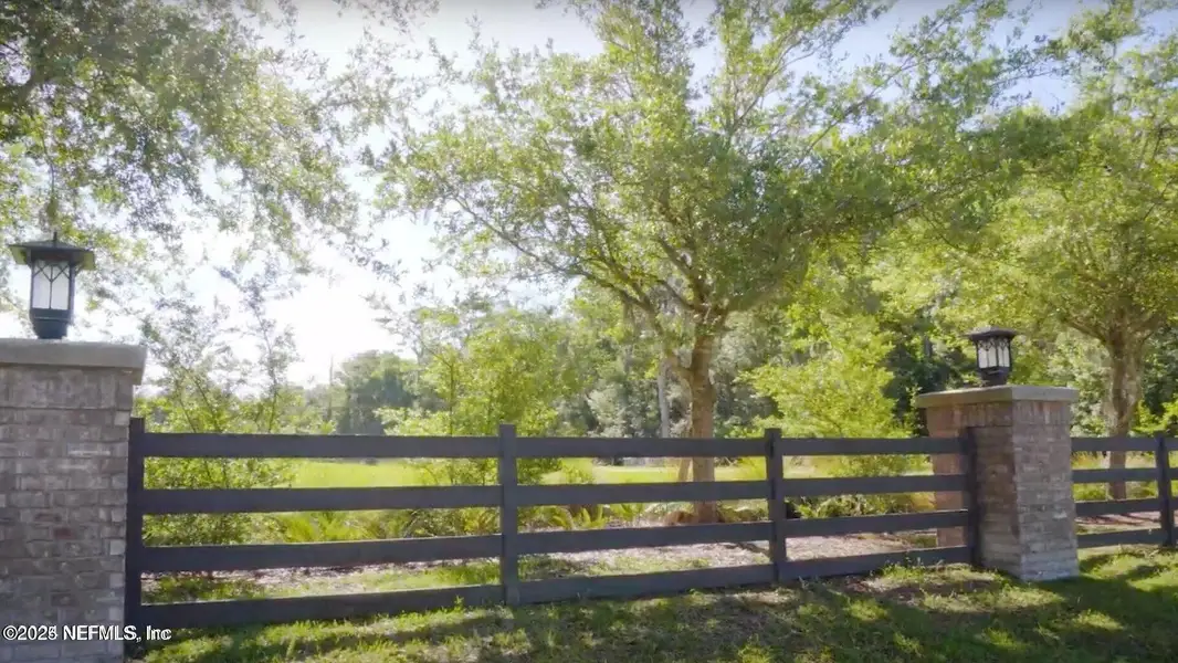 Natural landscape and outdoor views near in Ponte Vedra Beach (Image 2). Natural landscape and outdoor views near in Ponte Vedra Beach (Image 2).