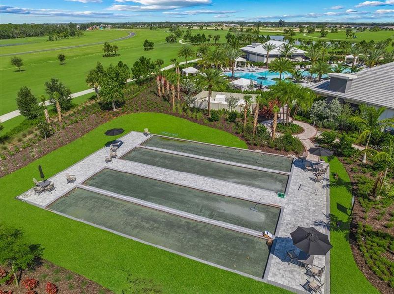 Community amenities in Esplanade at Azario Lakewood Ranch, Bradenton (Image 44).