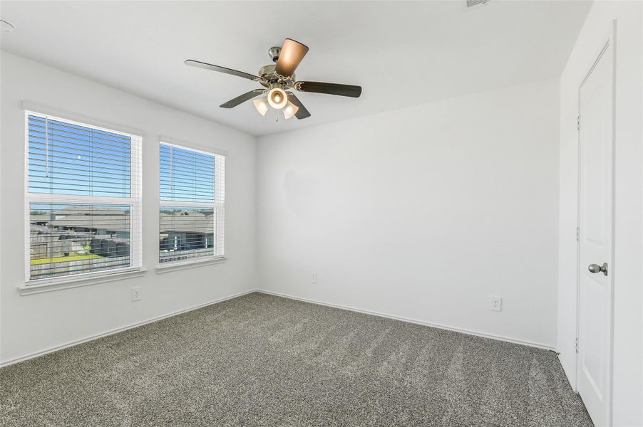 Spacious, unfurnished interior of a new home in Breckenridge Forest, Spring (Image 27). Spacious, unfurnished interior of a new home in Breckenridge Forest, Spring (Image 27).