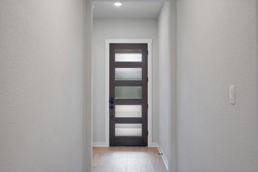 Spacious, unfurnished interior of a new home in Arbor Collection At Wolf Ranch, Georgetown (Image 17).