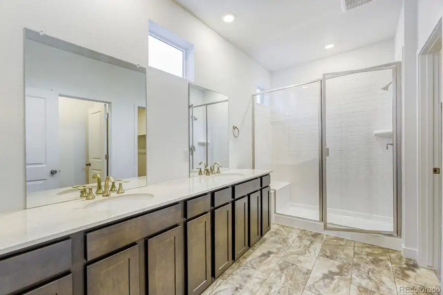 Furnished interior view inside a new home in Vermilion Creek, Centennial (Image 3).