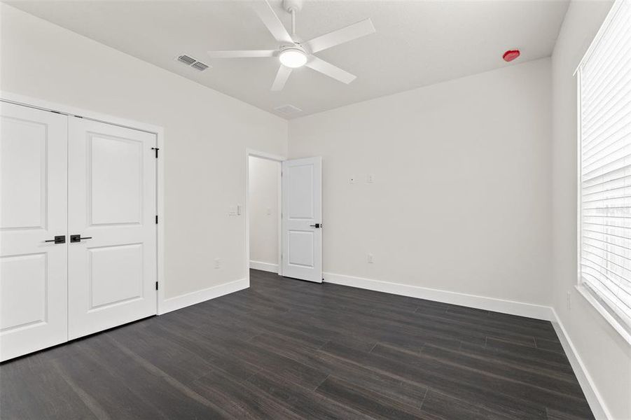 Spacious, unfurnished interior of a new home in , Weeki Wachee (Image 47). Spacious, unfurnished interior of a new home in , Weeki Wachee (Image 47).