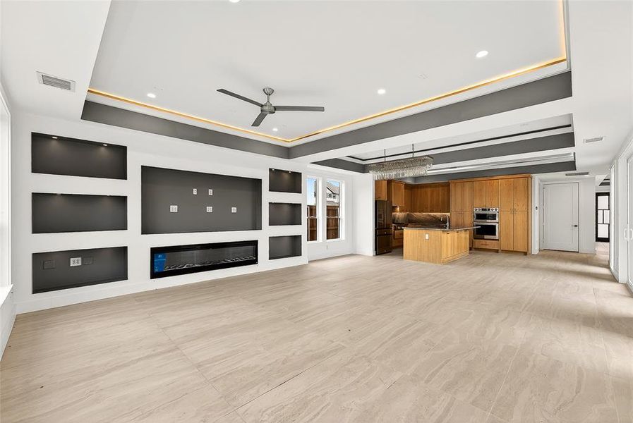Spacious, unfurnished interior of a new home in , Richardson (Image 25).