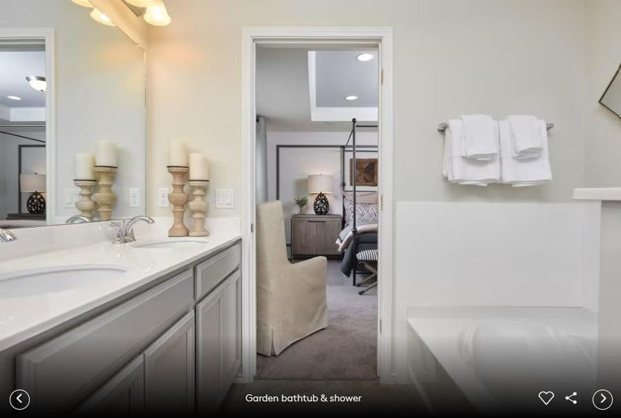 Interior photos- Photo of Pulte model home with same floor plan, not of actual home listed.