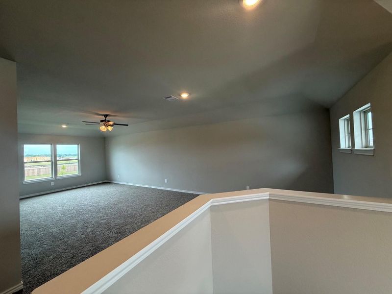 Spacious, unfurnished interior of a new home in Southern Pointe, College Station (Image 6). Spacious, unfurnished interior of a new home in Southern Pointe, College Station (Image 6).