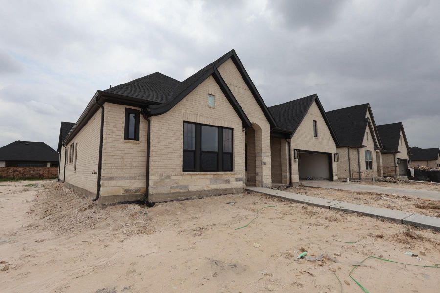 **HOME ESTIMATED TO BE COMPLETE AUGUST 2026** **HOME ESTIMATED TO BE COMPLETE AUGUST 2026**