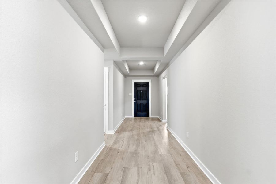 Spacious, unfurnished interior of a new home in Hunters Glen, Jarrell (Image 24).