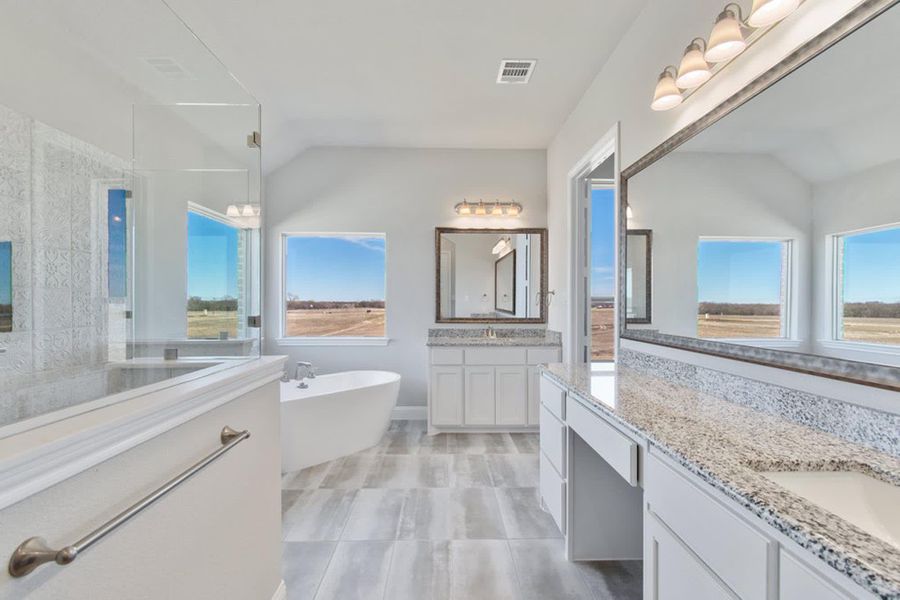 Primary Bathroom | Concept 2915 at The Meadows in Gunter, TX by Landsea Homes