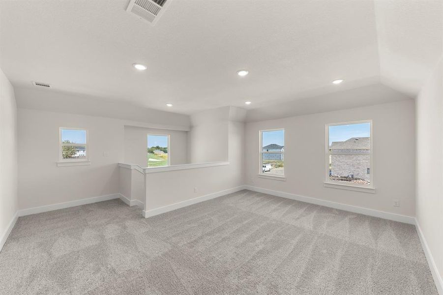 19. 2900 Woodbrook - Game