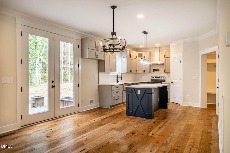 Kitchen Living room 2--4860FayettevilleR
