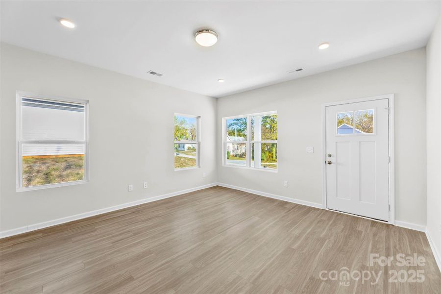 Spacious, unfurnished interior of a new home in , Spencer (Image 39).