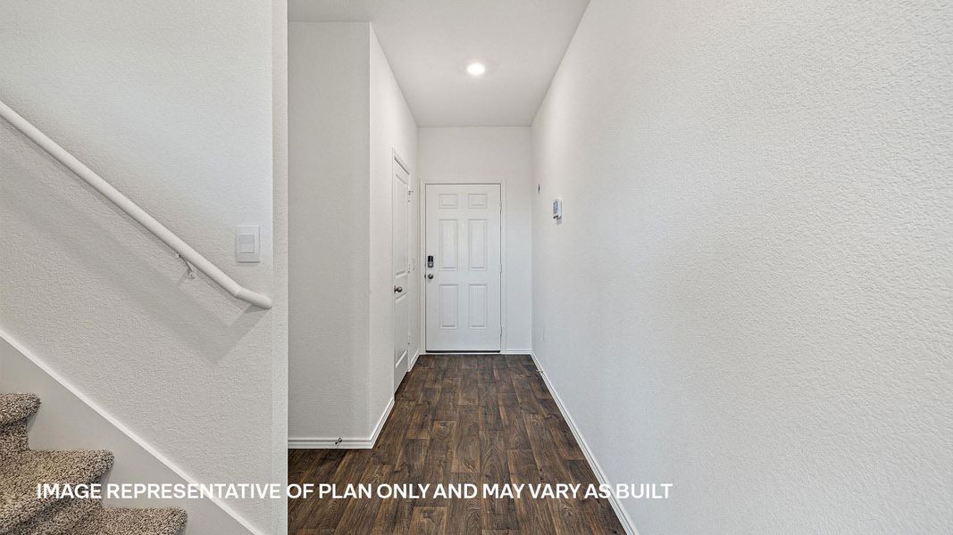 Spacious, unfurnished interior of a new home in Palomino, Manor (Image 25).