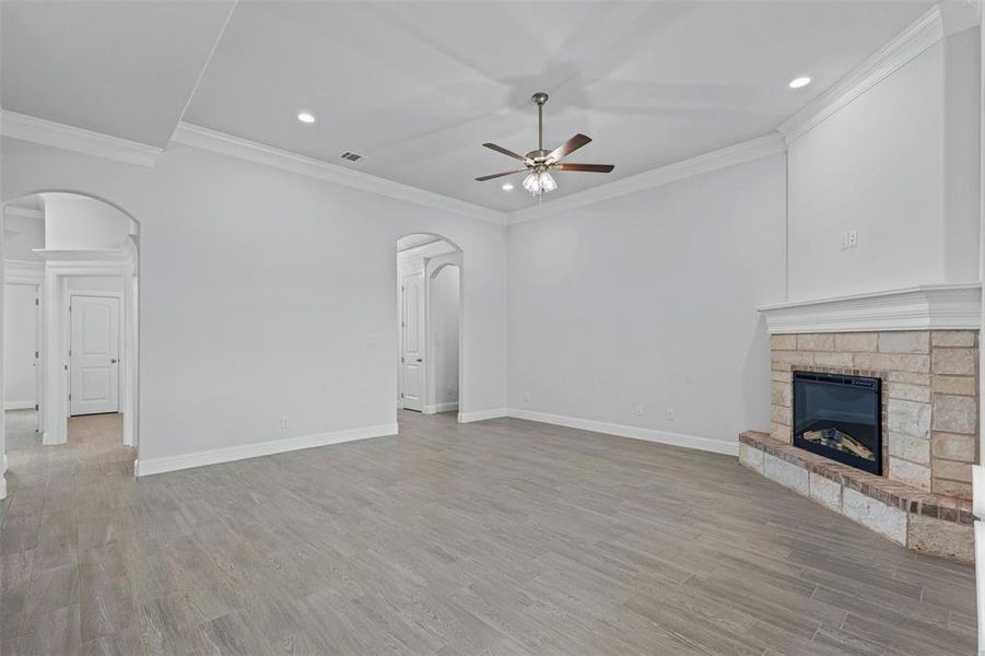 Spacious, unfurnished interior of a new home in , Springtown (Image 21).