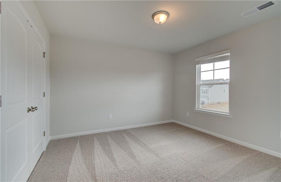 Spacious, unfurnished interior of a new home in Cooper Park, McDonough (Image 20).