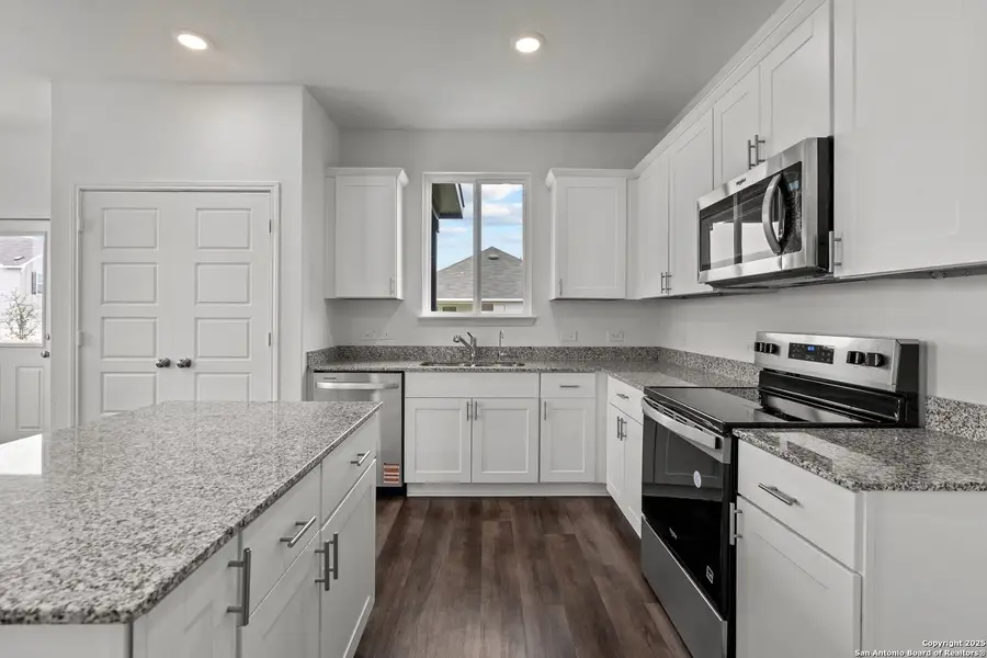 Furnished interior view inside a new home in Corley Farms, Boerne (Image 5).