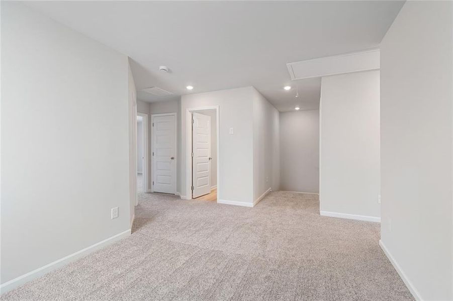 Spacious, unfurnished interior of a new home in Kentmere, Auburn (Image 21).