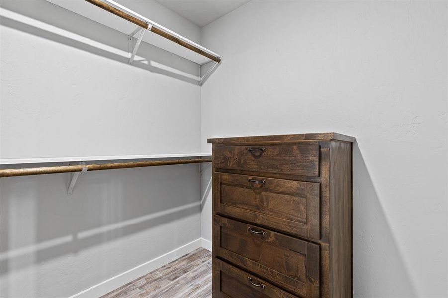 Image 38 of a home in .