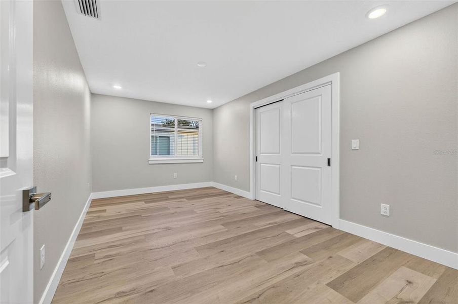 Spacious, unfurnished interior of a new home in , St. Petersburg (Image 26). Spacious, unfurnished interior of a new home in , St. Petersburg (Image 26).