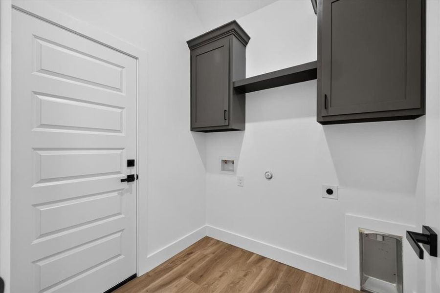 Image 36 of a home in . Image 36 of a home in .