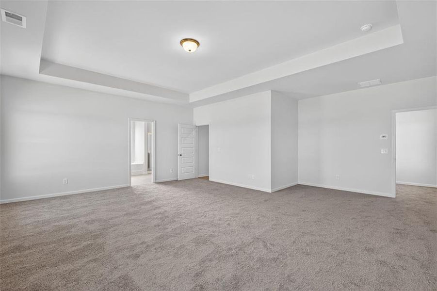 Spacious, unfurnished interior of a new home in Kingston Park, Kingston (Image 25).