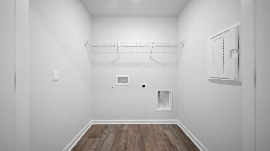 Spacious, unfurnished interior of a new home in Holly Oaks, Statesboro (Image 18). Spacious, unfurnished interior of a new home in Holly Oaks, Statesboro (Image 18).