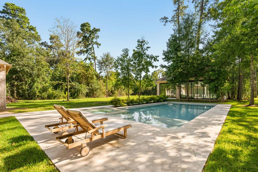 Community amenities in , Tomball (Image 45).