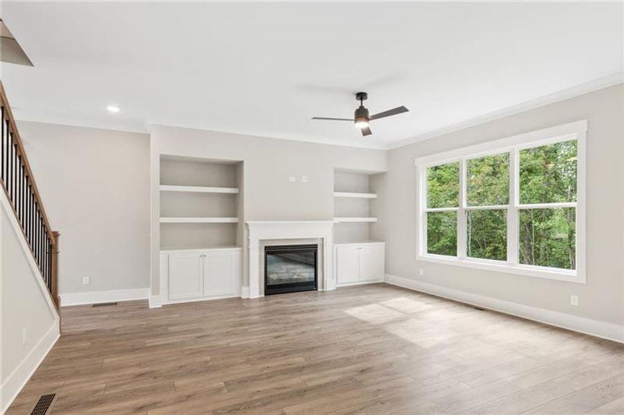 Spacious, unfurnished interior of a new home in Arden on Lanier, Cumming (Image 20).