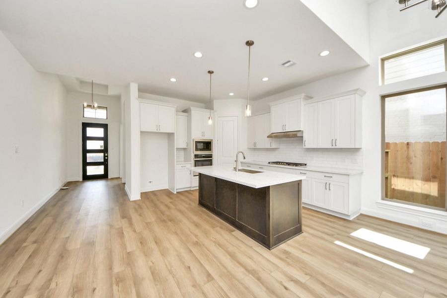 Image 38 of a home in Marvida.