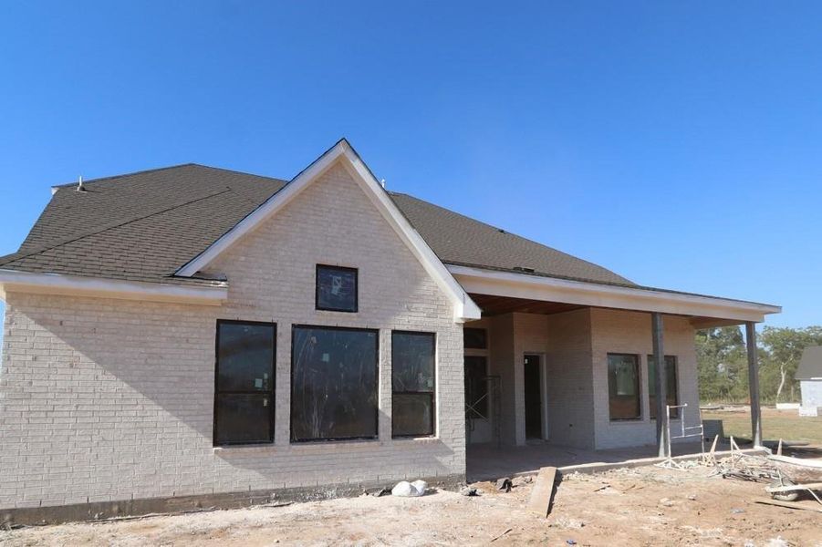 Exterior details and patio area of a home in Sienna 65' Homesites, Missouri City (Image 3). Exterior details and patio area of a home in Sienna 65' Homesites, Missouri City (Image 3).