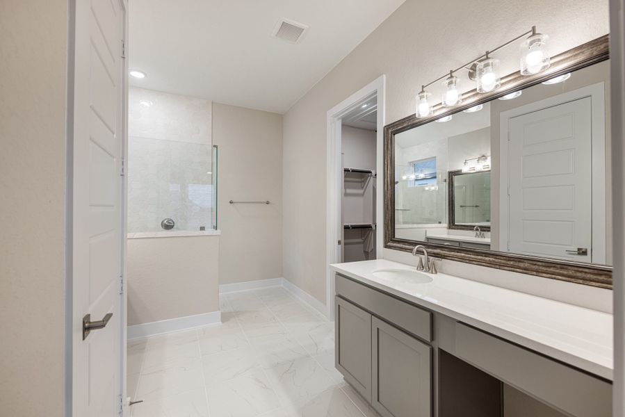 Representative furnished interior of a home built from the Mackenzie by Chesmar Homes in Harvest Hills, Marion (Image 22).