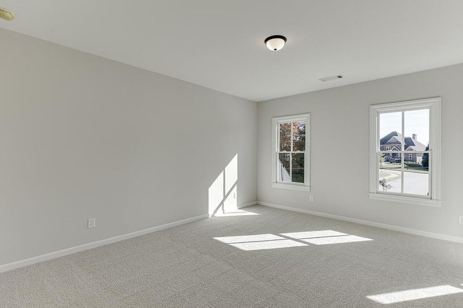 Spacious, unfurnished interior of a new home in , Buford (Image 46).