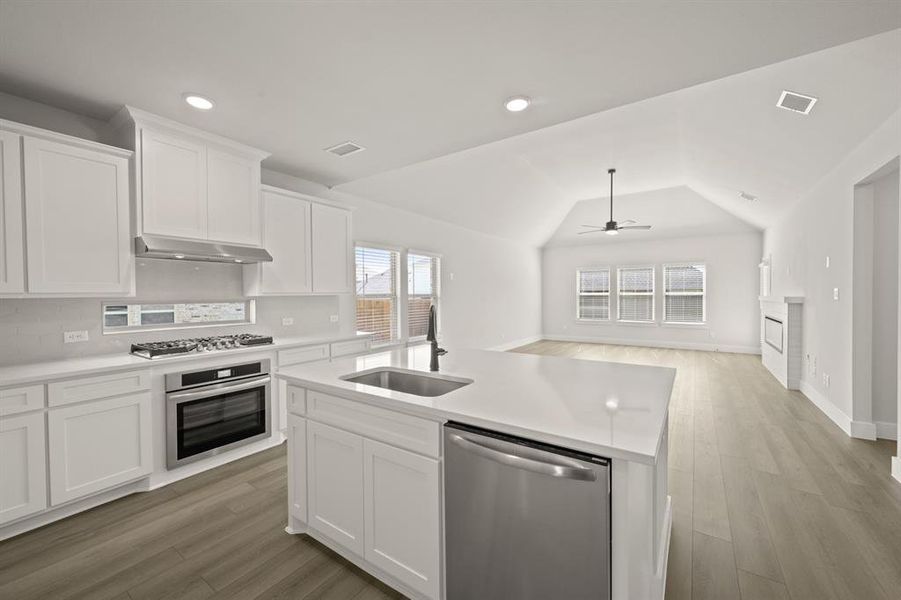 226 Maybank- Kitchen-4 226 Maybank- Kitchen-4