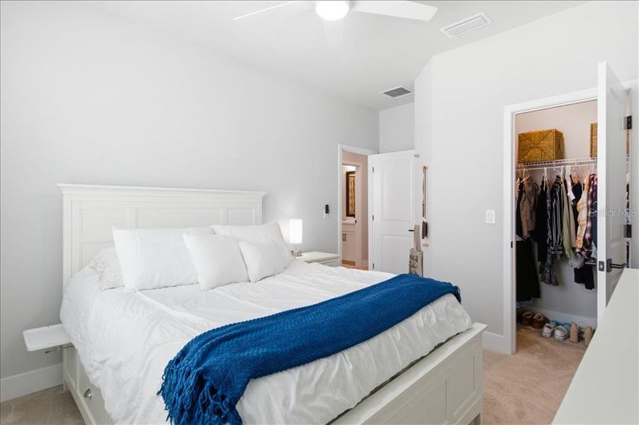 Furnished interior view inside a new home in , Sarasota (Image 11).