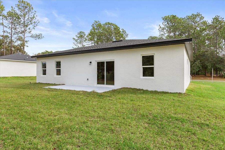 Exterior details and patio area of a home in , Citrus Springs (Image 21). Exterior details and patio area of a home in , Citrus Springs (Image 21).
