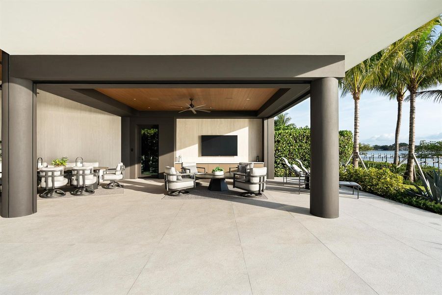 5211 Pennock Point Road 5211 Pennock Point Road
