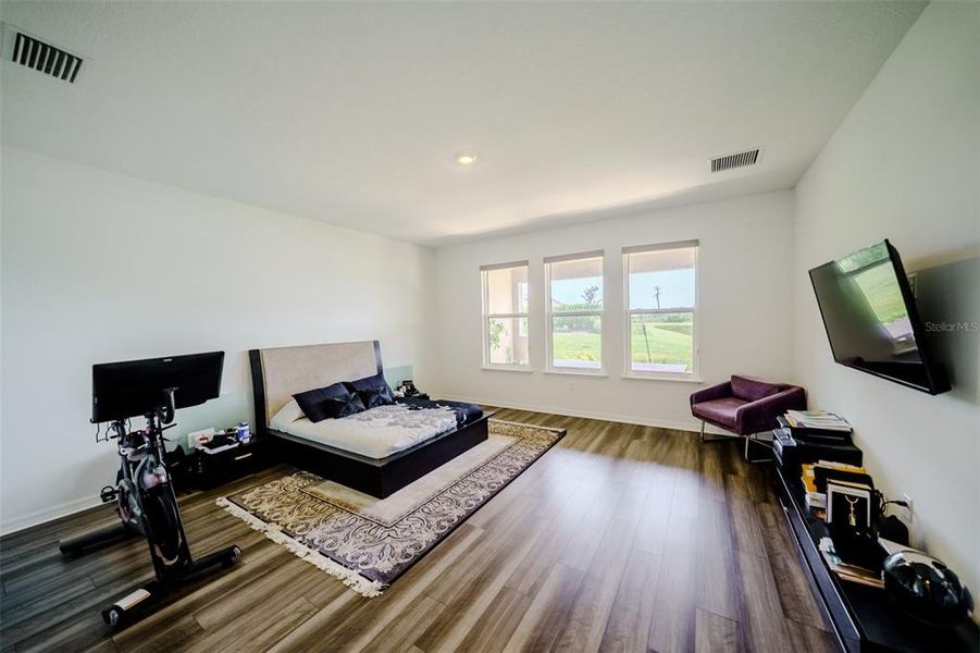 Furnished interior view inside a new home in , Sarasota (Image 46). Furnished interior view inside a new home in , Sarasota (Image 46).
