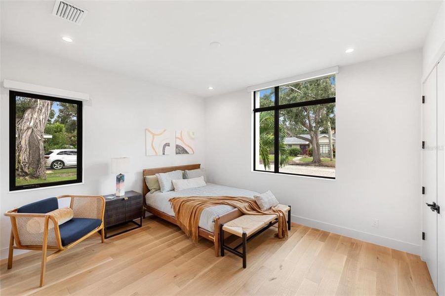 Furnished interior view inside a new home in , Sarasota (Image 59).