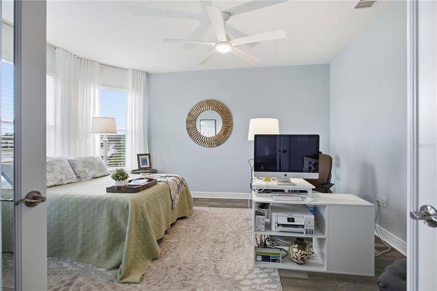Furnished interior view inside a new home in , Ocala (Image 8).