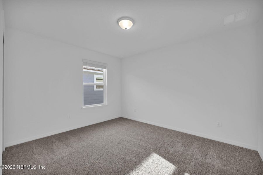Spacious, unfurnished interior of a new home in Wells Landing, Jacksonville (Image 16).