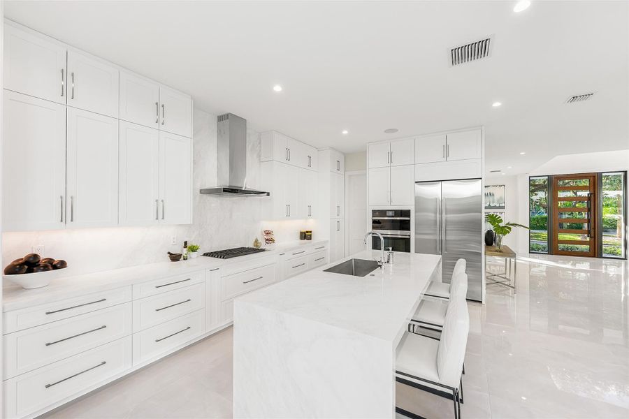 Furnished interior view inside a new home in , Fort Lauderdale (Image 16).