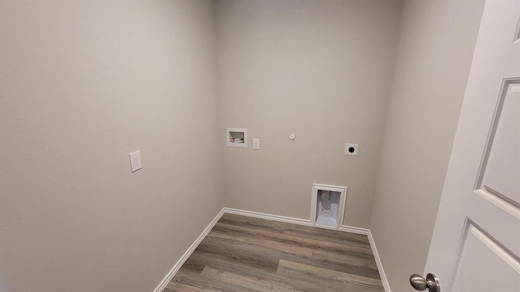 Spacious, unfurnished interior of a new home in Longhorn Estates, Fort Worth (Image 10).