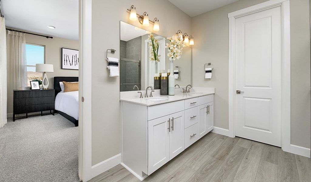 Moonstone-P914-PHX Bathroom