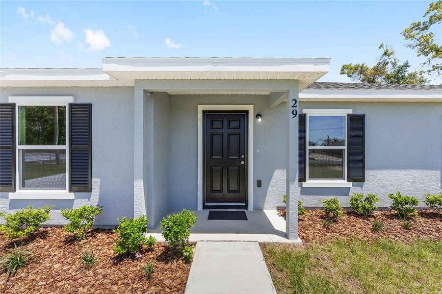Exterior details and patio area of a home in , Ocala (Image 22).