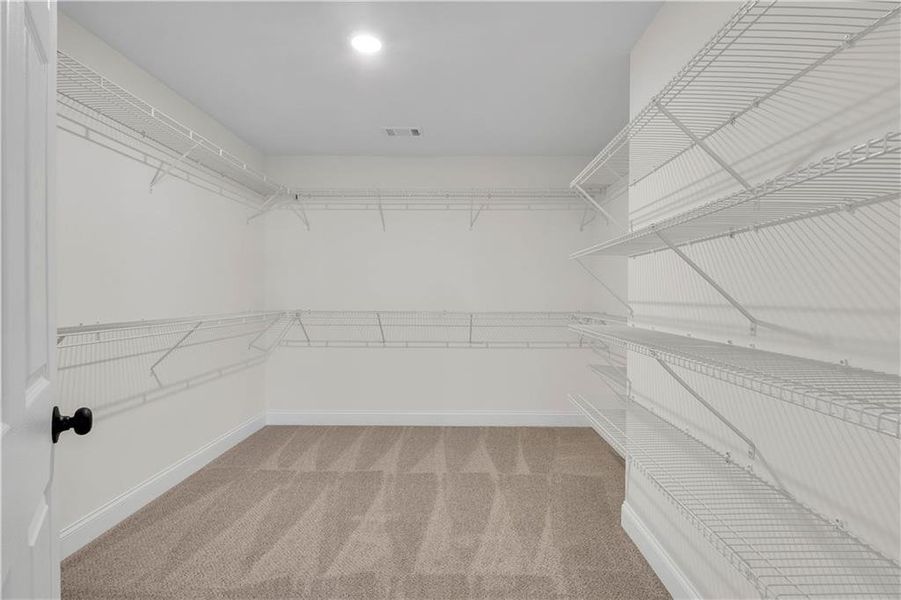 Spacious, unfurnished interior of a new home in , Stone Mountain (Image 24).