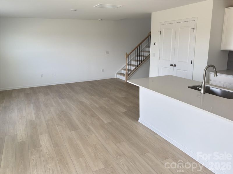 Spacious, unfurnished interior of a new home in Oxford Glen, Claremont (Image 22). Spacious, unfurnished interior of a new home in Oxford Glen, Claremont (Image 22).