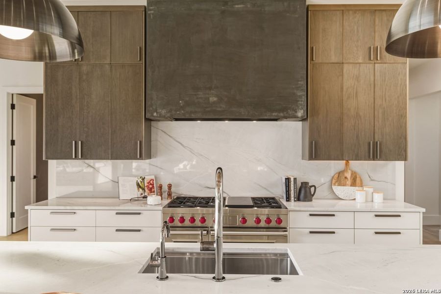 Sample of building materials used in homes in , Fredericksburg (Image 57). Sample of building materials used in homes in , Fredericksburg (Image 57).