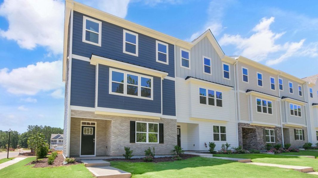 Representative exterior photo of a completed home built from the HADLEIGH by D.R. Horton in The Townes Park, Apex, NC (Image 24).