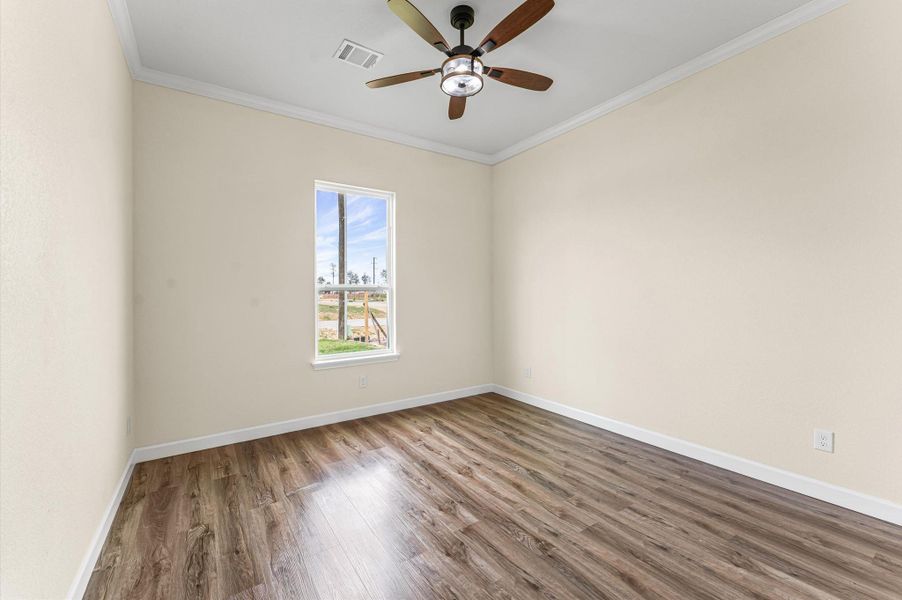 Spacious, unfurnished interior of a new home in , Huffman (Image 30).